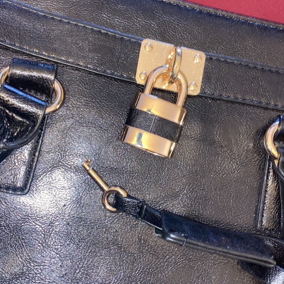 David Jones Paris purse - Picture 3 of 9